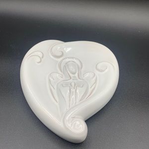 Frankhoma Heart Shaped Praying Angel Halo White Sand Glazed Brick Red Pottery
